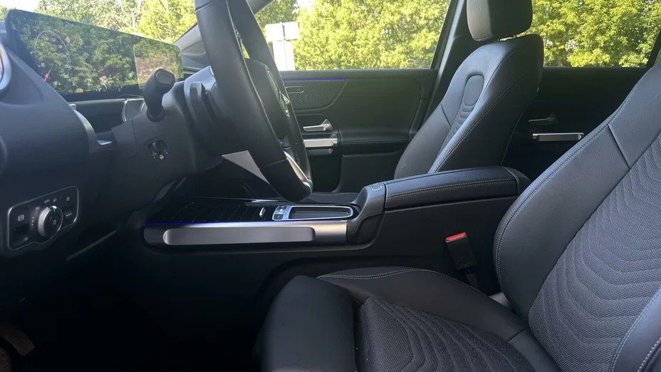 MERCEDES-BENZ GLB GLB 200 mHEV Progressive 7G-DCT