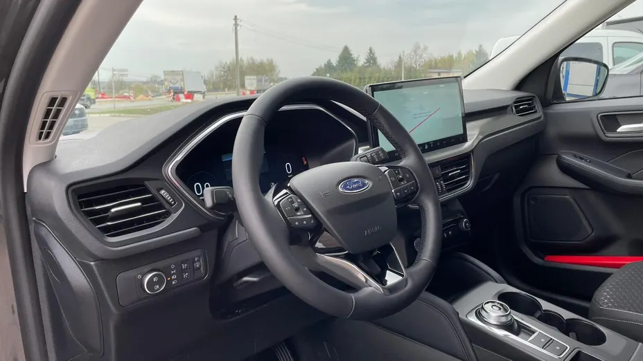 FORD Kuga Kuga 1.5 EcoBoost FWD Titanium aut Nowy