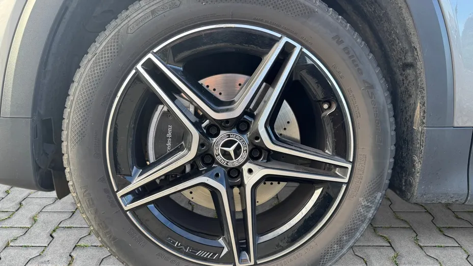 MERCEDES-BENZ GLB GLB 200 mHEV Progressive 7G-DCT