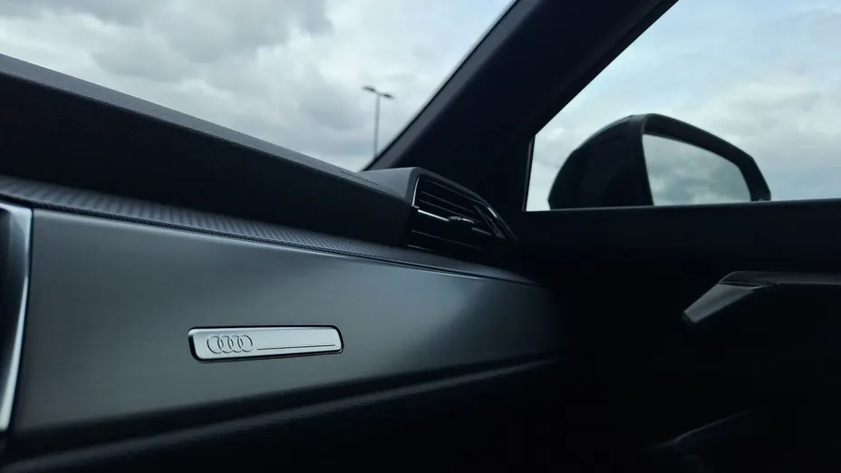 AUDI Q3 Sportback -