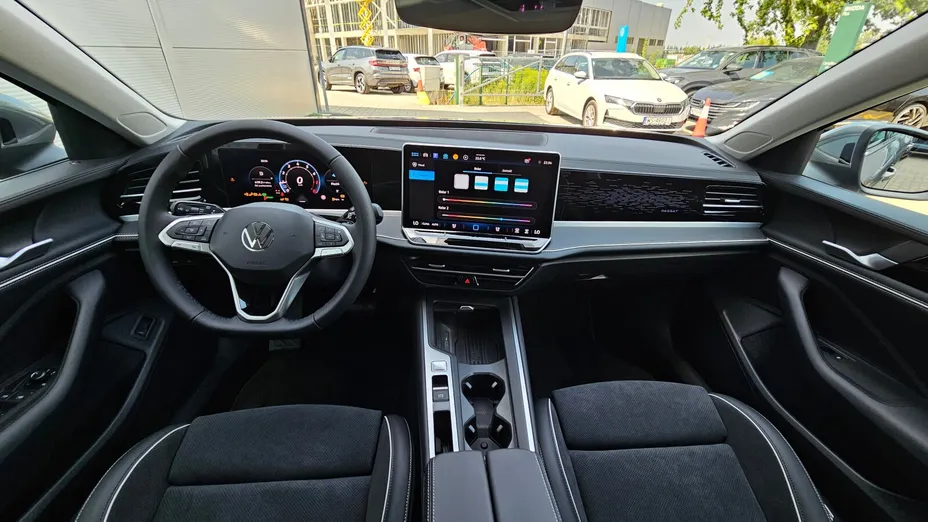 VOLKSWAGEN Passat Passat 1.5 TSI ACT mHEV Business Plus DSG Nowy
