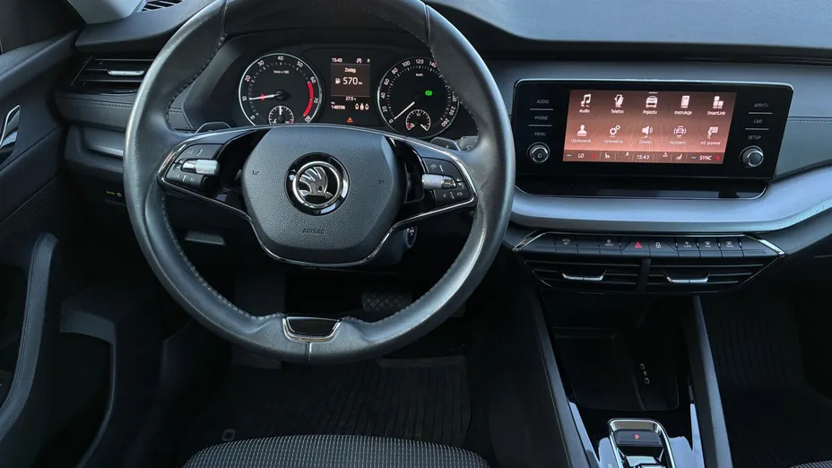 SKODA Octavia -