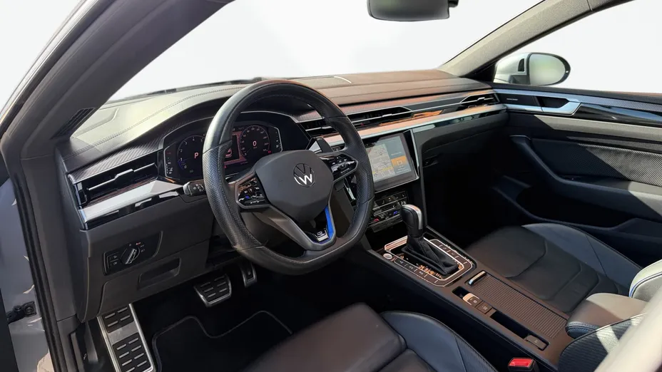 VOLKSWAGEN Arteon Arteon 2.0 TSI 4Motion R DSG