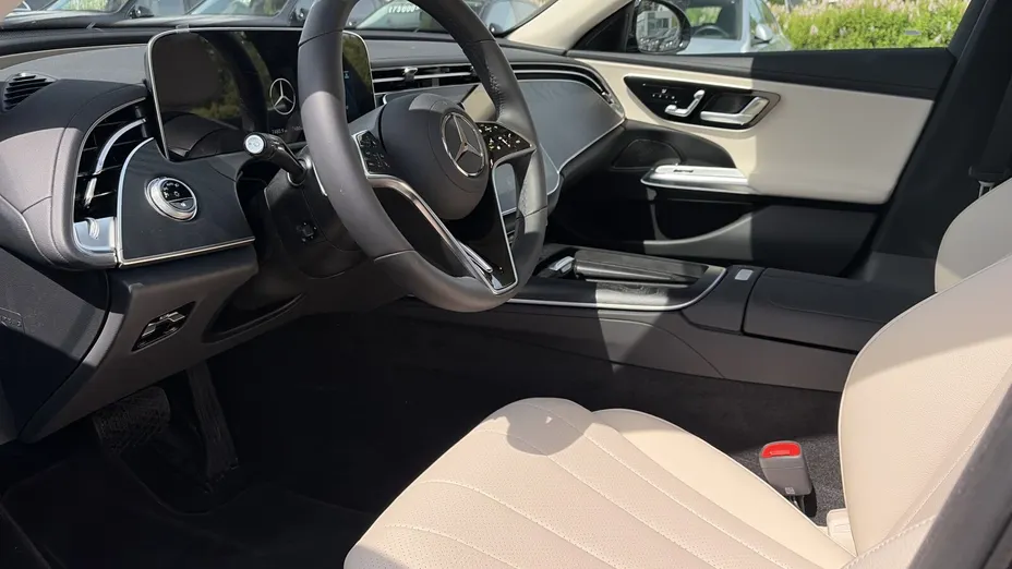 MERCEDES-BENZ E Klasa E 220 d mHEV 4-Matic Avantgarde 9G-Tronic