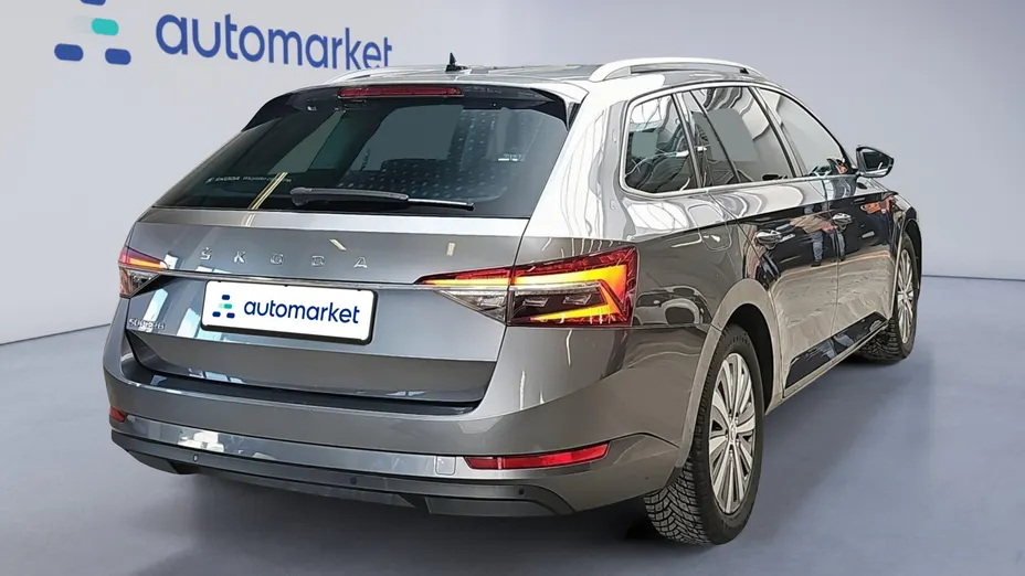 SKODA Superb Superb 2.0 TDI SCR Style DSG