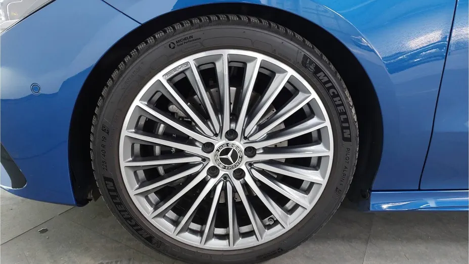 MERCEDES-BENZ CLA CLA 220 mHEV 4-Matic AMG Line 8G-DCT