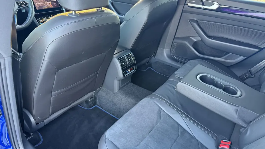 VOLKSWAGEN Arteon Arteon 2.0 TSI 4Motion R DSG