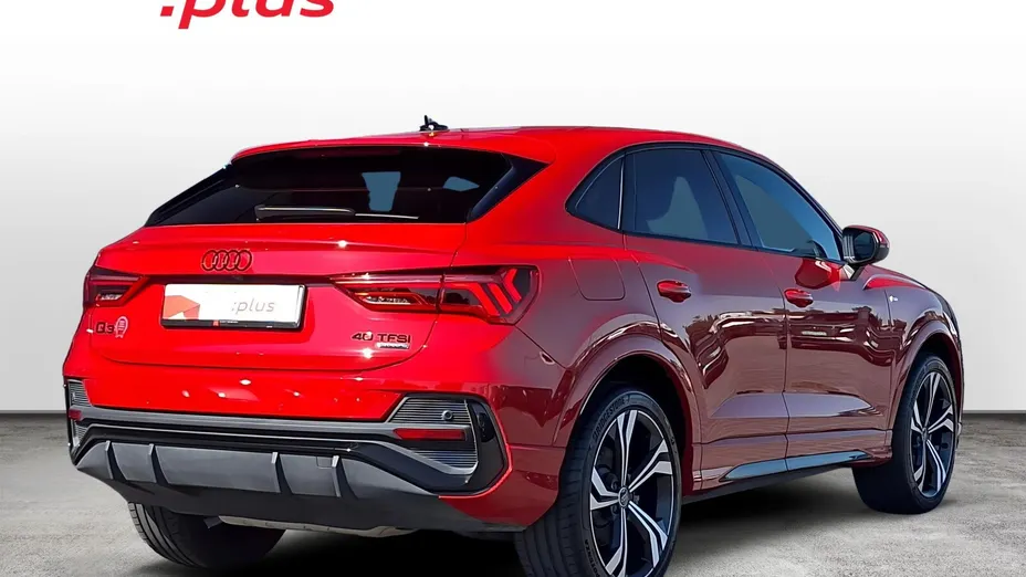 AUDI Q3 Sportback -