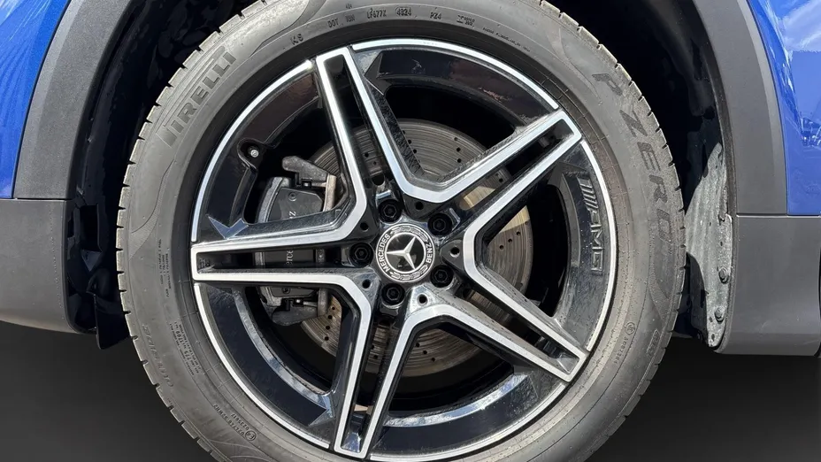 MERCEDES-BENZ GLB GLB 220 d 4-Matic AMG Line 8G-DCT