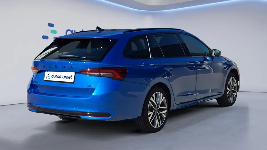 SKODA Octavia Octavia 1.5 TSI mHEV Sportline Tech DSG Nowy