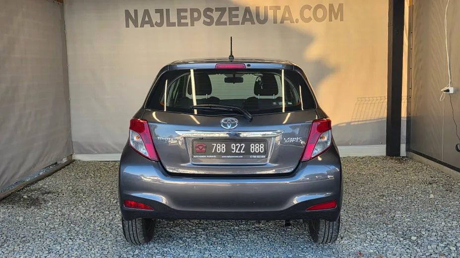 TOYOTA Yaris Yaris 1.33 Life