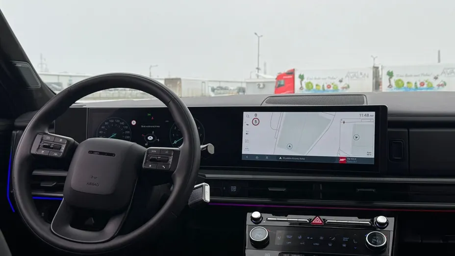 HYUNDAI Santa Fe Santa Fe 1.6 T-GDI HEV Calligraphy 4WD aut 6os.