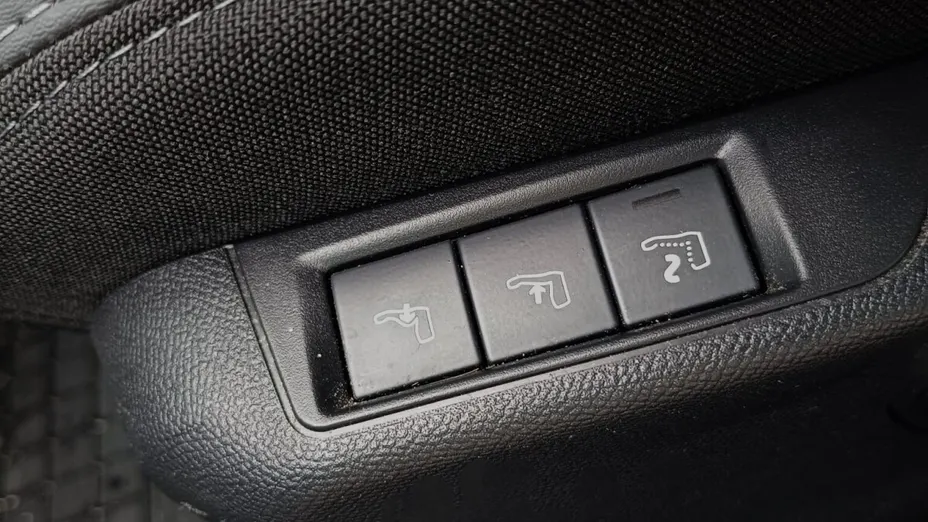 PEUGEOT 2008 2008 PureTech 130 GT S&S EAT8