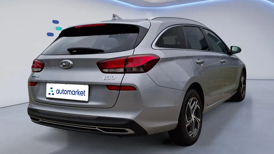 HYUNDAI i30 i30 1.5 T-GDI 48V Smart