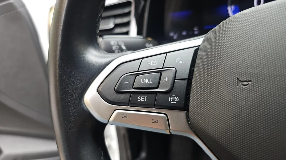 VOLKSWAGEN Polo Polo 1.0 TSI Life