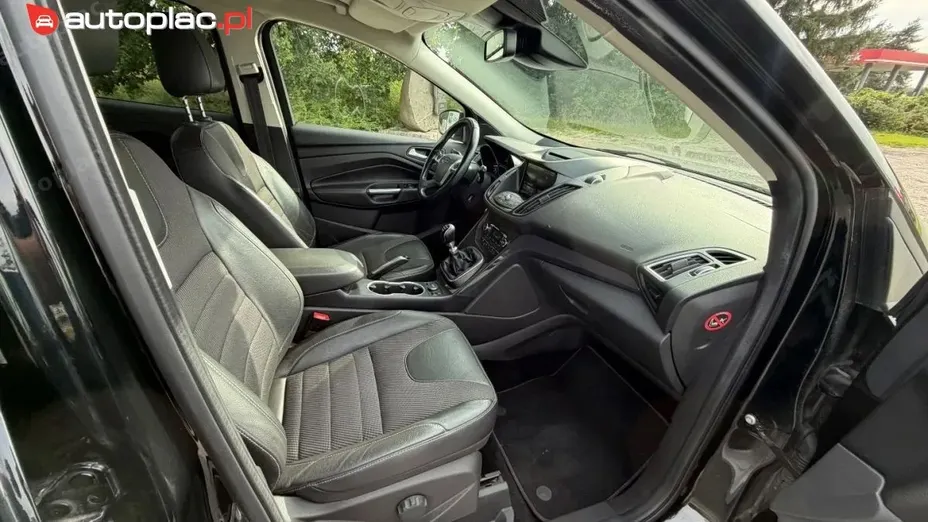 FORD Kuga -