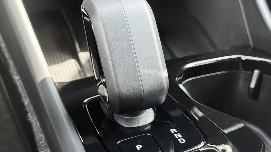 VOLVO XC40 XC40 B3 Plus Dark aut
