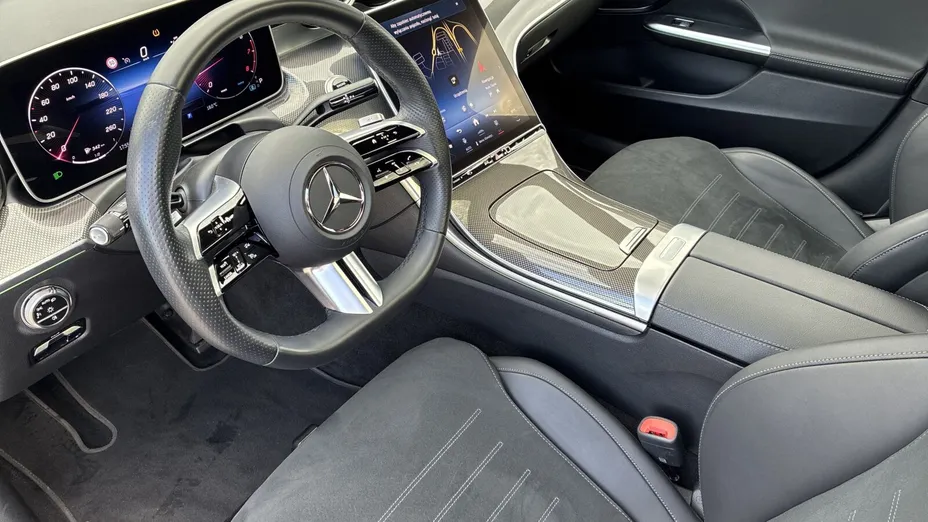 MERCEDES-BENZ C Klasa C 200 mHEV 4-Matic AMG
