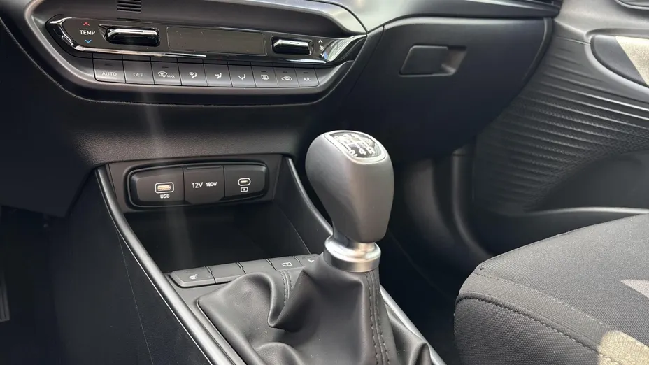 HYUNDAI i20 i20 1.0 T-GDi Modern Black Nowy