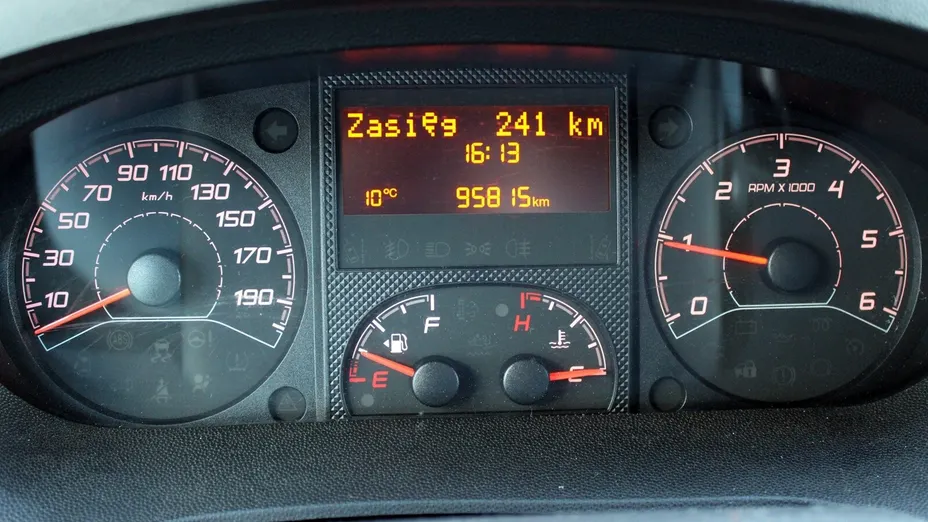 PEUGEOT Boxer Boxer 435 BlueHDi L3H2 Pro