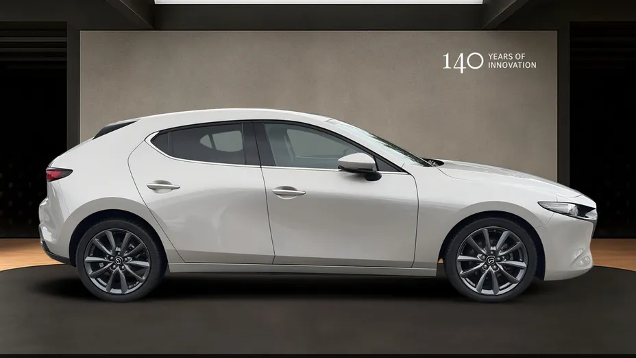 MAZDA 3 3 2.0 mHEV Exclusive Line aut
