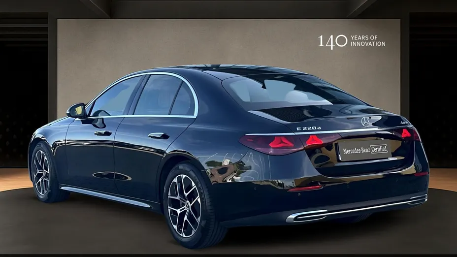 MERCEDES-BENZ E Klasa E 220 d mHEV 4-Matic Exclusive 9G-Tronic