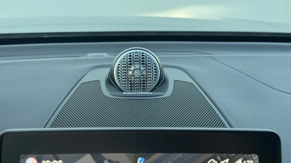 VOLVO XC60 XC60 T8 Plug-In Hybrid AWD Polestar Engineered aut