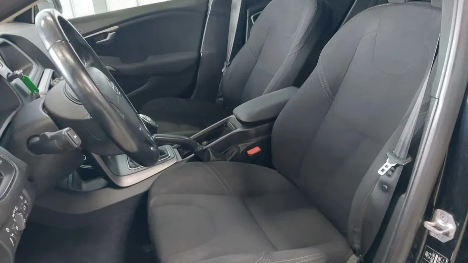 VOLVO V40 V40 T2 Kinetic