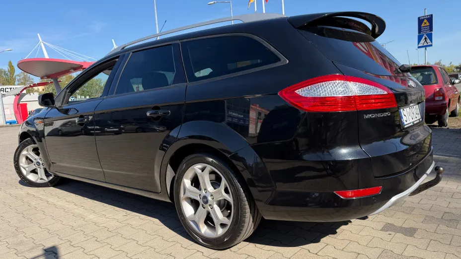 FORD Mondeo -