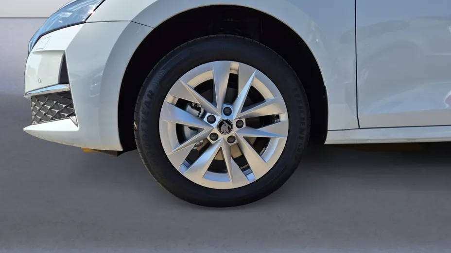 SKODA Octavia Octavia 1.5 TSI mHEV Drive Selection DSG Nowy