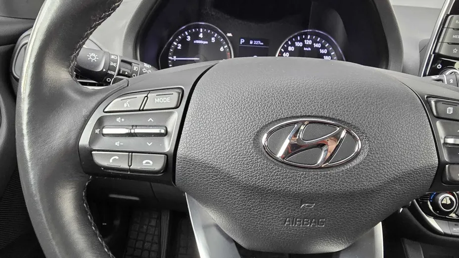 HYUNDAI i30 i30 1.0 T-GDI Smart DCT