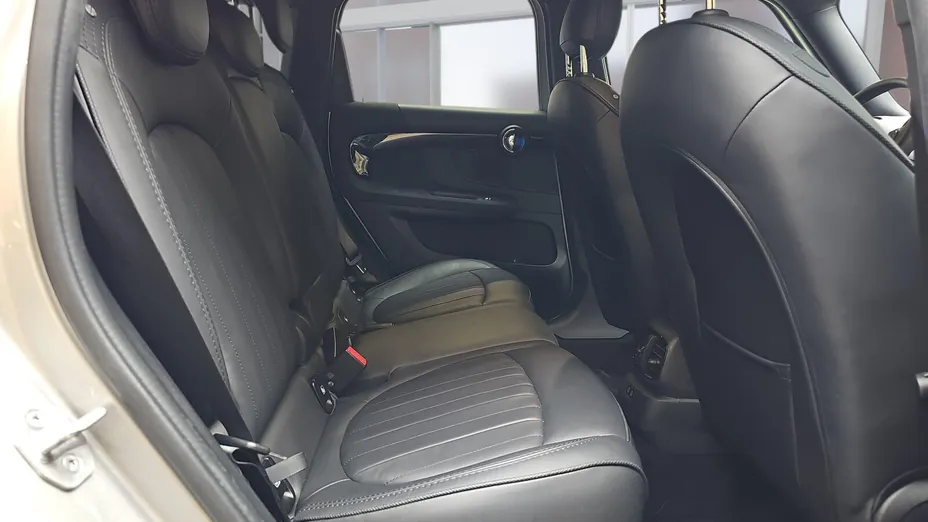 MINI [BMW] Countryman Cooper S ALL4 aut