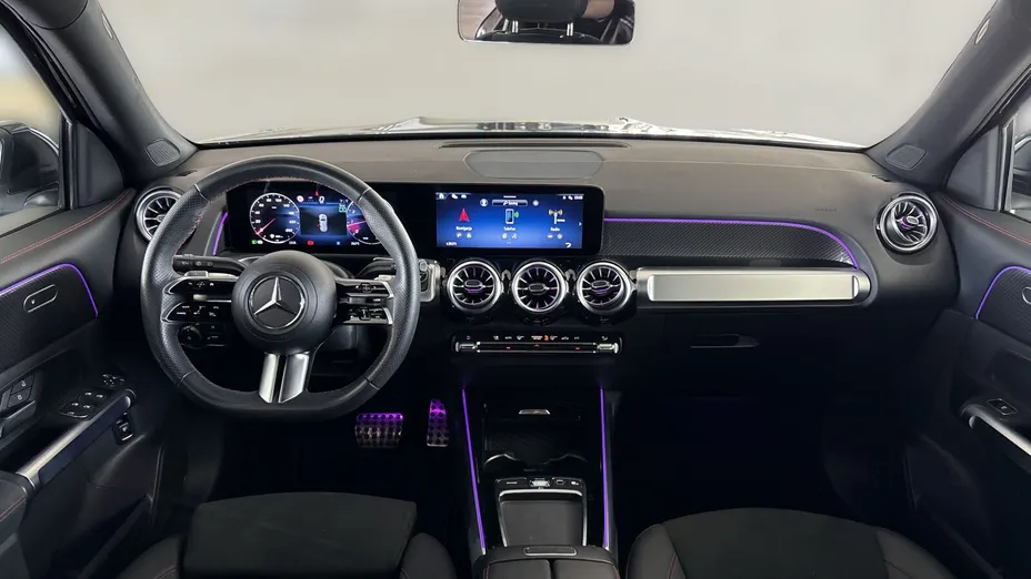 MERCEDES-BENZ GLB GLB 200 mHEV AMG Line 7G-DCT