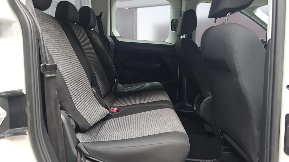 VOLKSWAGEN Caddy osobowy Caddy 2.0 TDI