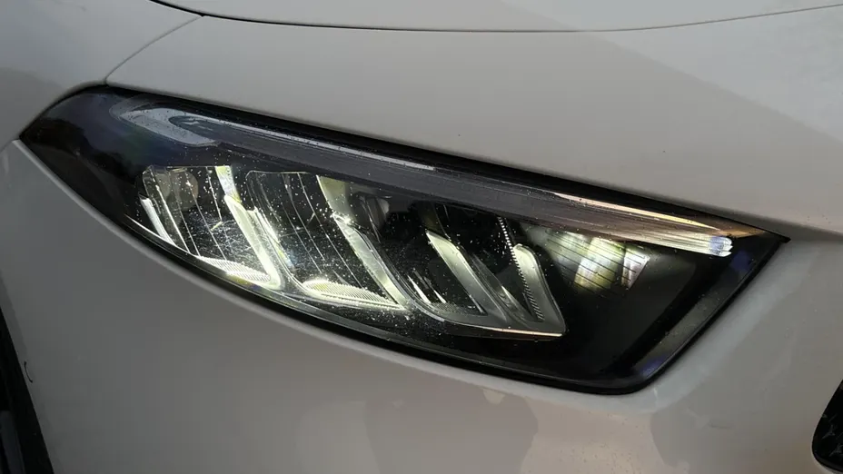 MERCEDES-BENZ A Klasa A 200 AMG Line 7G-DCT