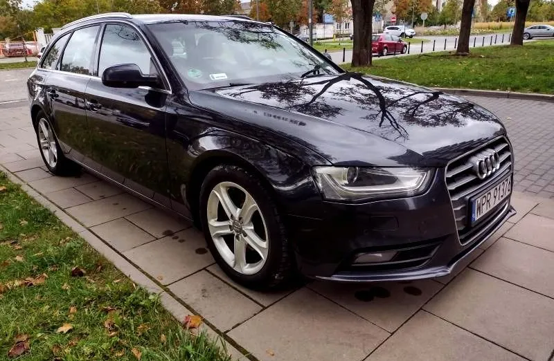 AUDI A4 Avant -