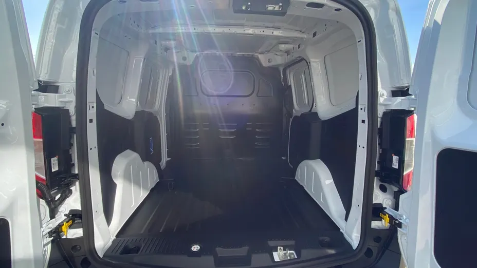 FORD Transit Courier Transit Courier 1.5 EcoBlue 1,9t Trend Nowy