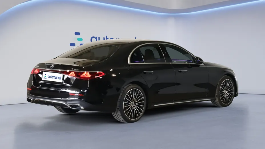 MERCEDES-BENZ E Klasa E 220 d mHEV 4-Matic AMG 9G-Tronic