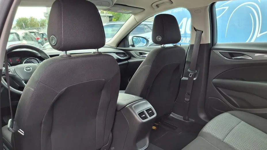 OPEL Insignia -