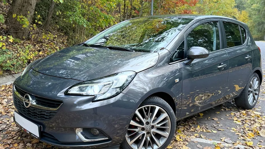 OPEL Corsa -