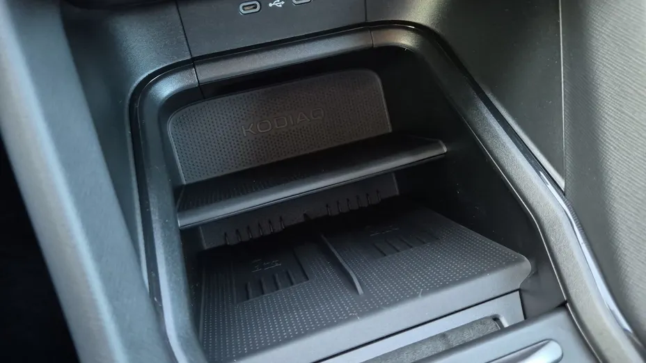 SKODA Kodiaq Kodiaq 1.5 TSI mHEV 4x2 Drive DSG Nowy