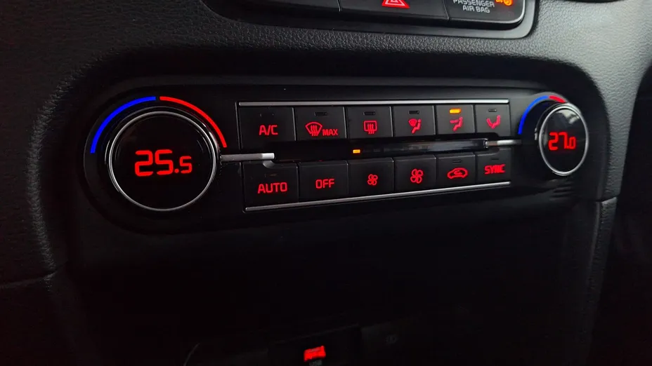 KIA Cee'd Ceed 1.5 T-GDI M