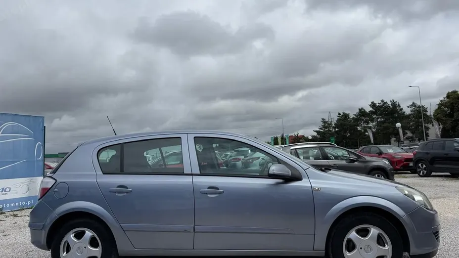 OPEL Astra -