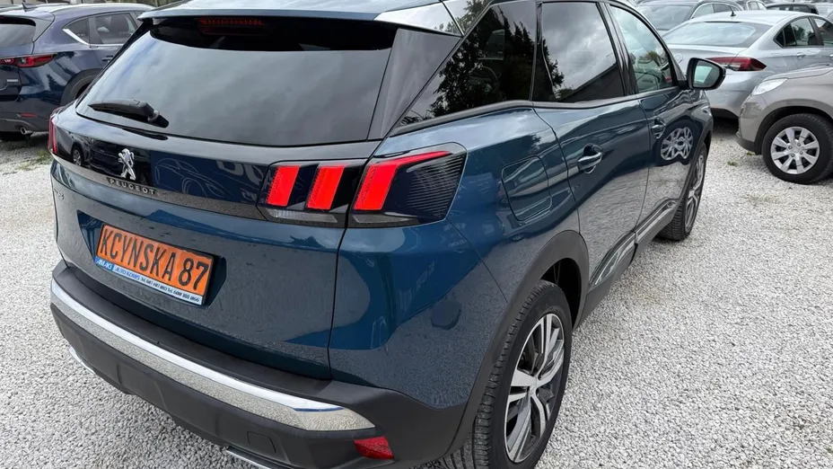 PEUGEOT 3008 3008 1.2 PureTech GPF Allure S&S EAT8