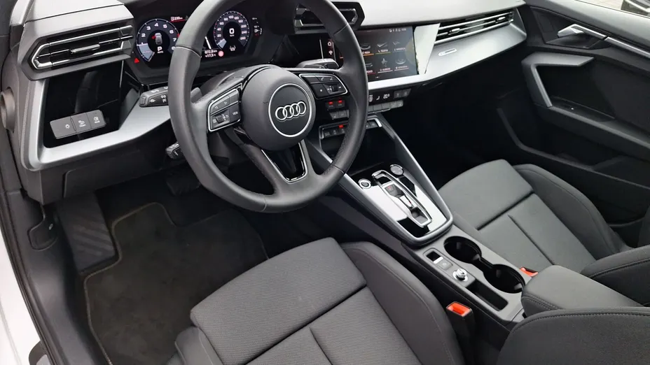 AUDI A3 Sportback -