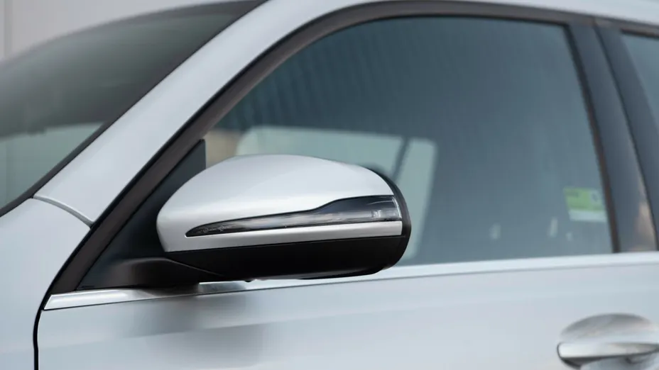 MERCEDES-BENZ GLB GLB 180 7G-DCT