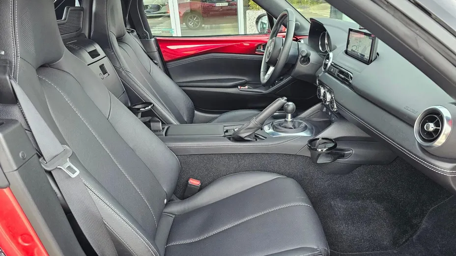 MAZDA MX-5 MX-5 1.5 Exclusive-Line