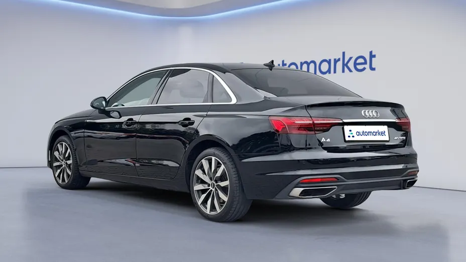 AUDI A4 A4 40 TFSI mHEV S tronic