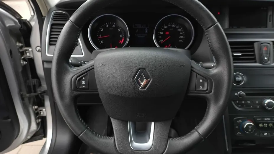 RENAULT Latitude Latitude 2.0 Expression Etanol