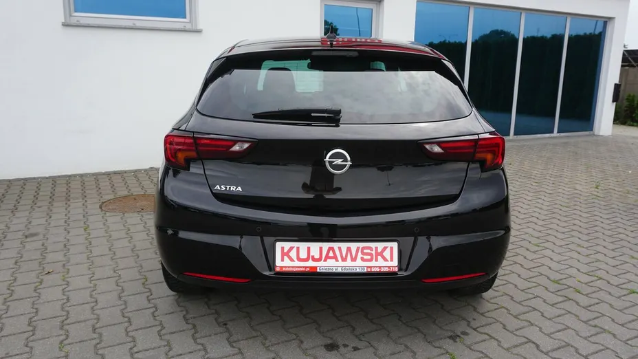 OPEL Astra -